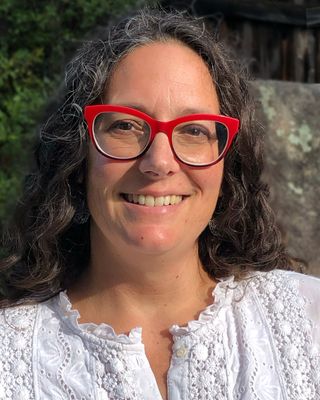 Beth Rossi, women's therapist and LCSW in Prescott AZ